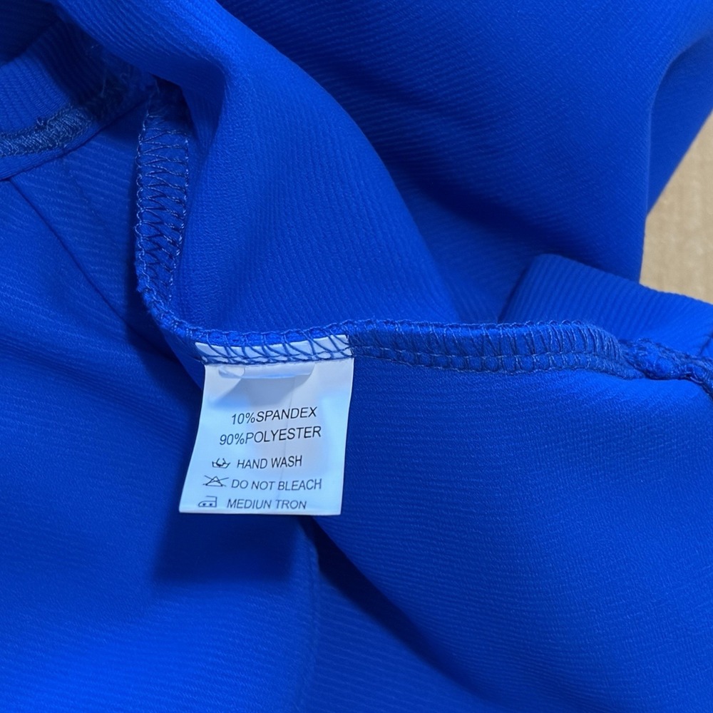 NWOT Women's Crop Top w Cutouts Royal Blue Size‎ S - Picture 3 of 3